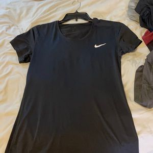 Nike black large T-shirt